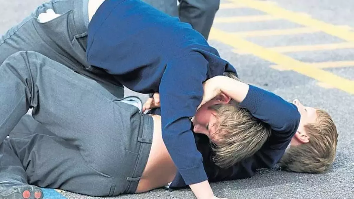 Rüyada Arkadaşınla Kavga Etmek Görm...