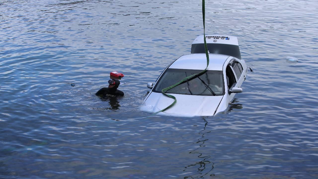 Rüyada Denize Düşmek Görmek