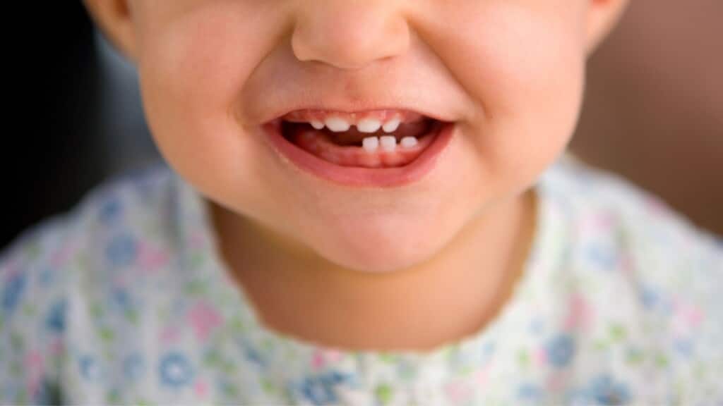 Rüyada Bebeğin Diş Çıkarması Görmek