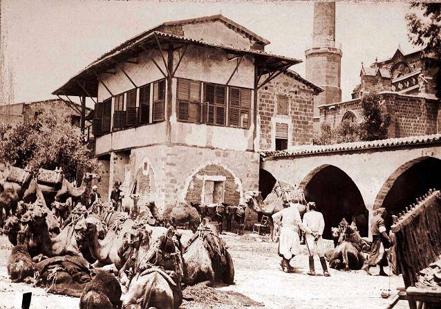 Rüyada Deve Hanı Görmek